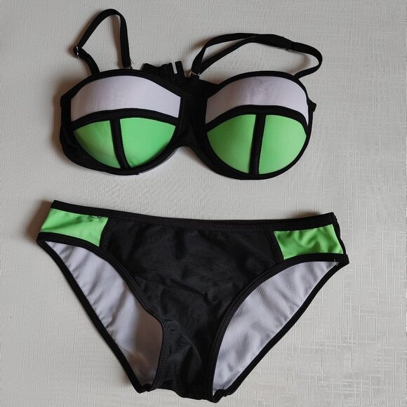 3D BIKINI TOP with Matching Bottoms Women's Size Medium Green White Black - Picture 1 of 4